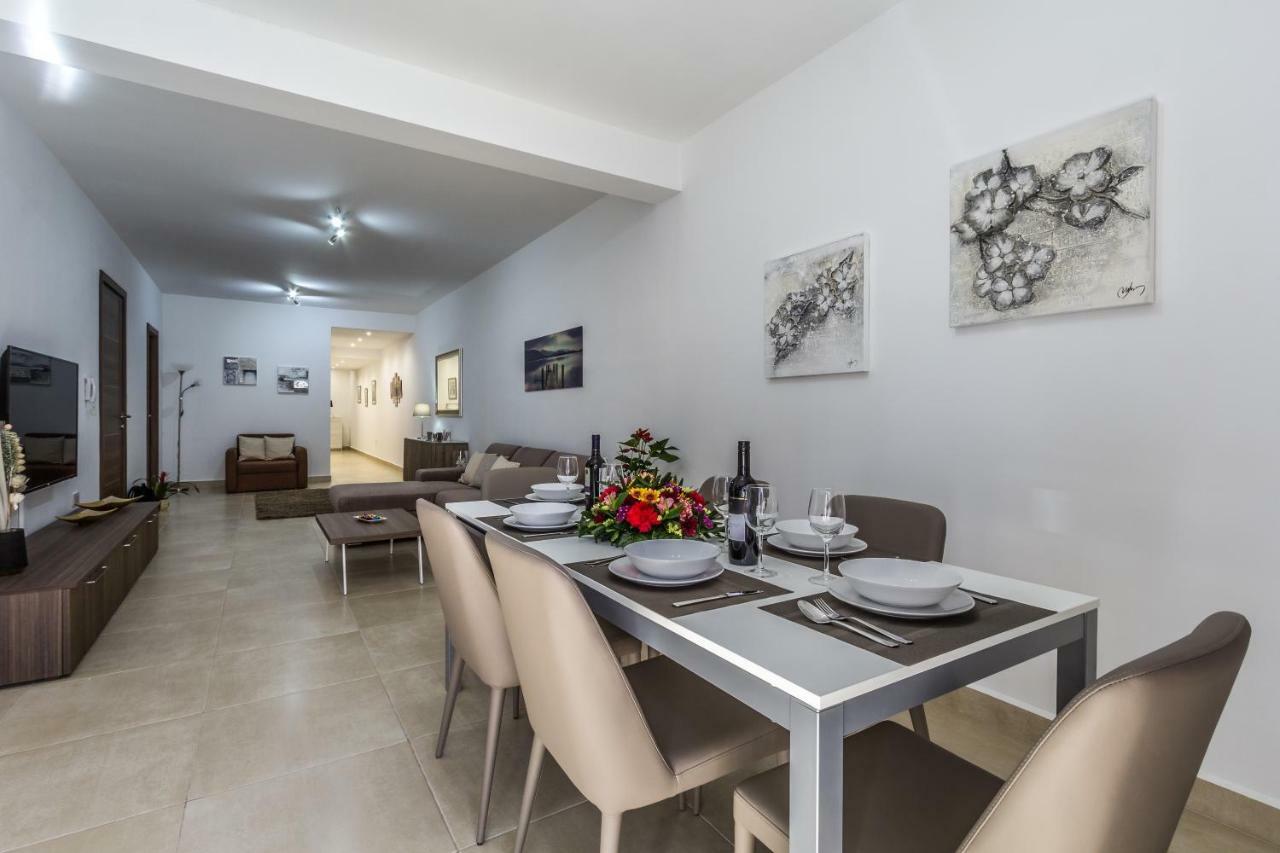 Sunny Modern Apartments 멜리에하 외부 사진