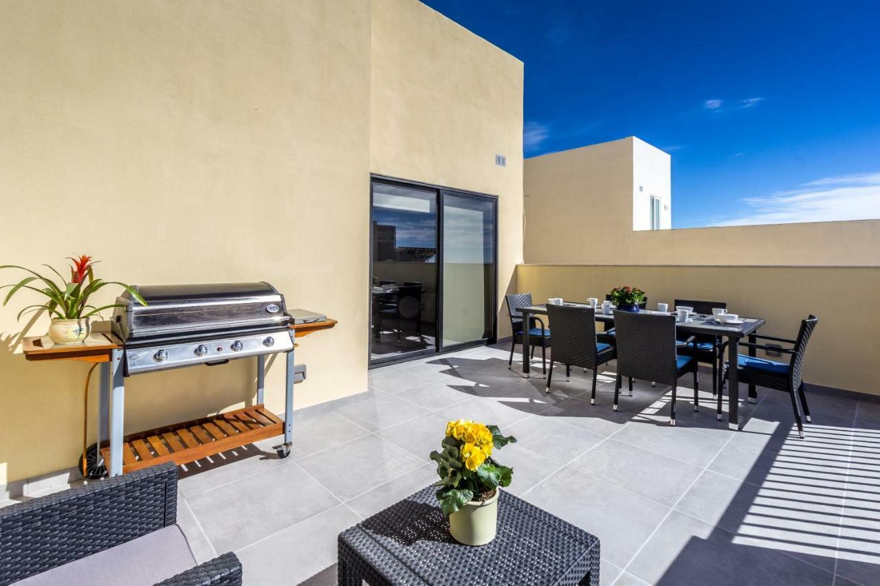 Sunny Modern Apartments 멜리에하 외부 사진