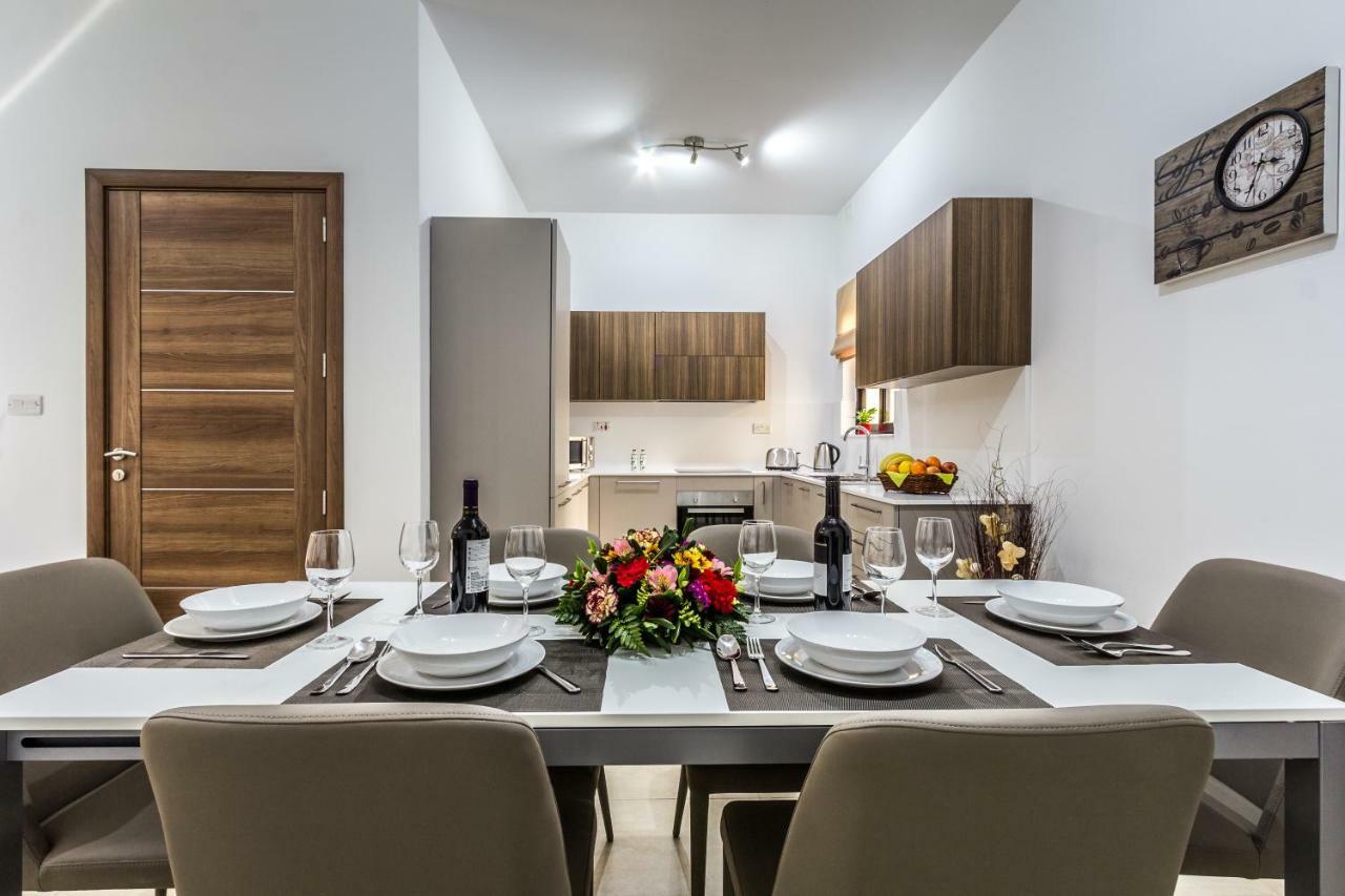Sunny Modern Apartments 멜리에하 외부 사진