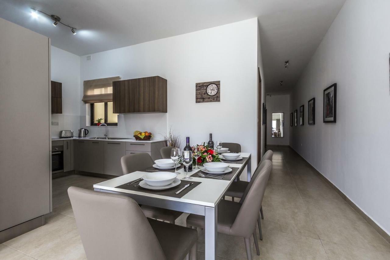 Sunny Modern Apartments 멜리에하 외부 사진