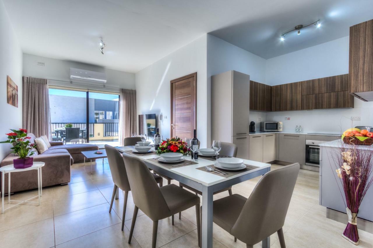 Sunny Modern Apartments 멜리에하 외부 사진