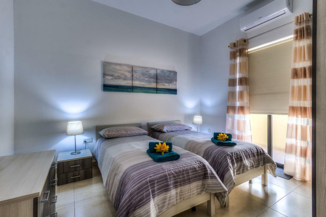 Sunny Modern Apartments 멜리에하 외부 사진